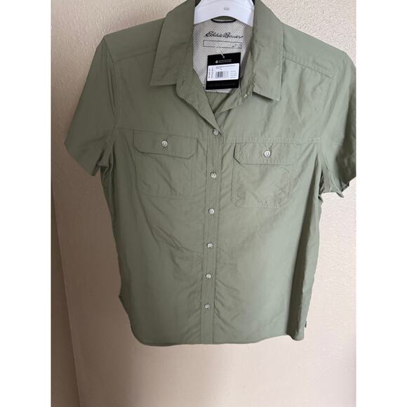 Eddie Bauer NEW with tags - Lightweight Button-Up Shirt – Olive Green – Size SM - Picture 3 of 3